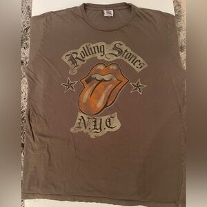 Rolling Stones T Shirt in Brown.